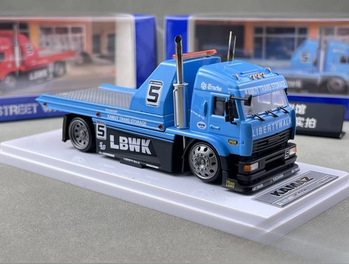 Blue kamaz flatbed - 1:64,